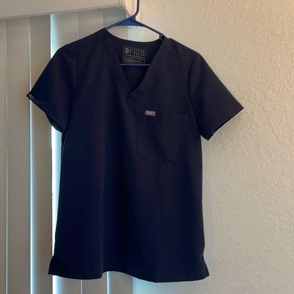 Figs Catarina 3 pocket top